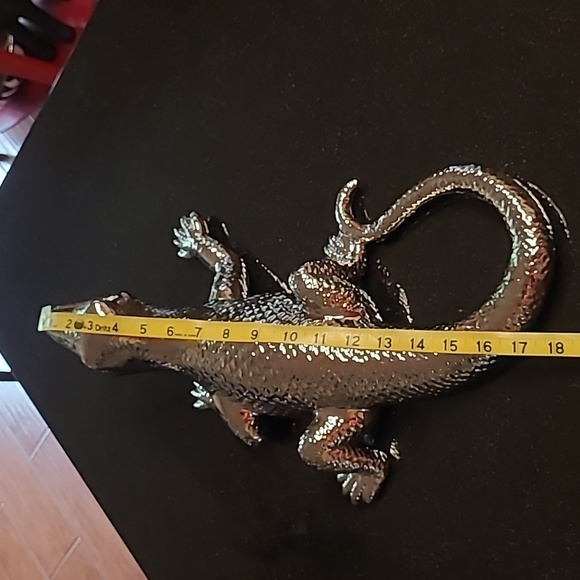 🐊Large Reptile Sculpture - Picture 9 of 9